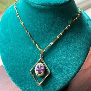 Vintage Violet Cameo Necklace Gold Tone Victorian Revival